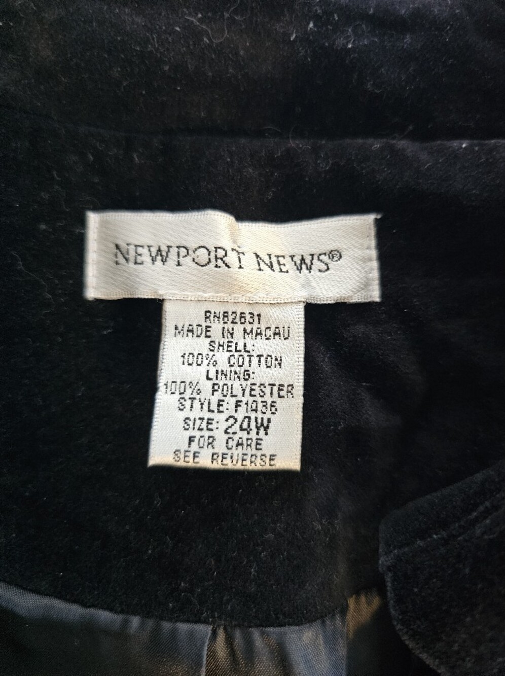 Newport News Black Velvet Blazer Jacket - Picture 4 of 6